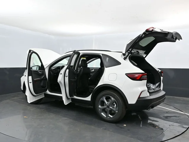 Nuevos FORD ESCAPE à Estados chez autogozo