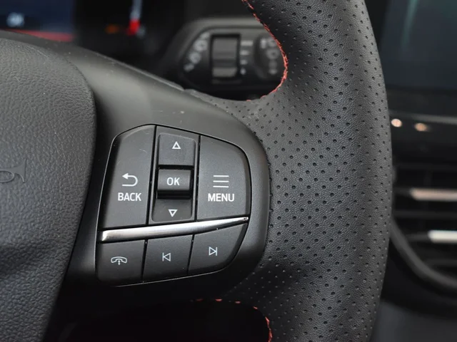 Nuevos FORD ESCAPE à Estados chez autogozo