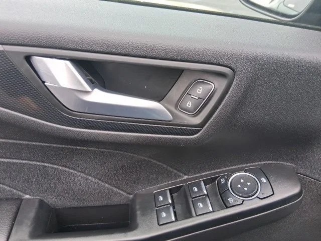 SEMINUEVOS FORD Escape a Estados en autogozo