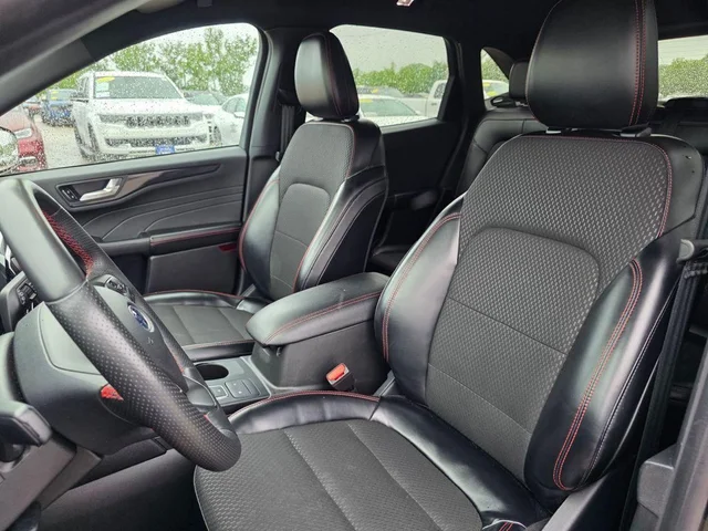 SEMINUEVOS FORD Escape a Estados en autogozo