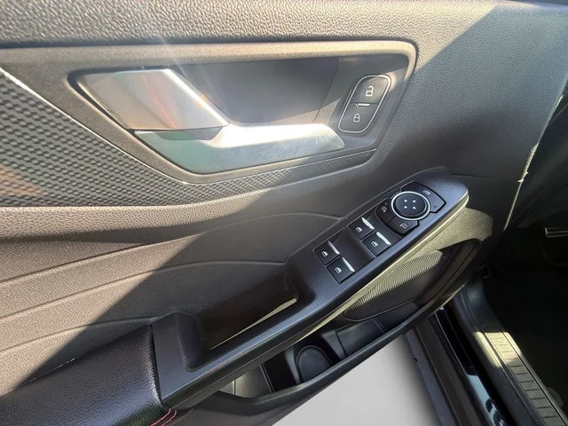 SEMINUEVOS FORD Escape a Estados en autogozo