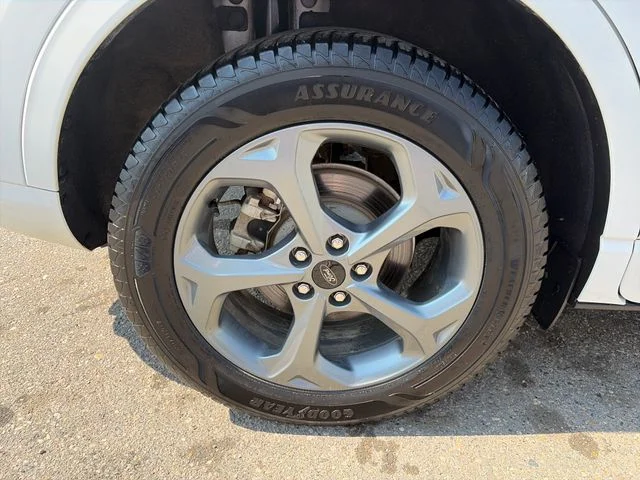 SEMINUEVOS FORD Escape a Estados en autogozo