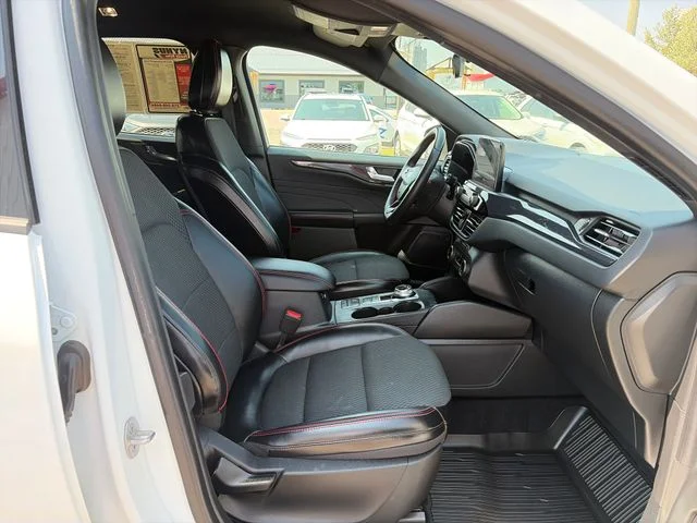 SEMINUEVOS FORD Escape a Estados en autogozo