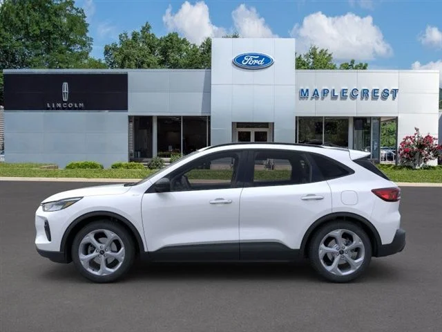 Nuevos FORD ESCAPE at Maplecrest Ford Lincoln of Union in Vauxhall