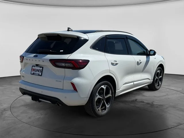 SEMINUEVOS FORD Escape a Estados en autogozo