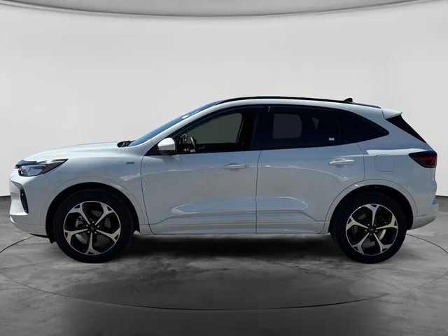 SEMINUEVOS FORD Escape a Estados en autogozo