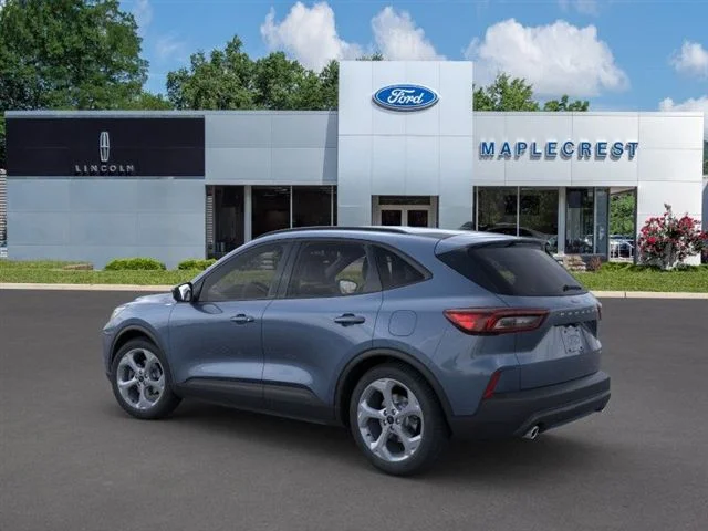 Nuevos FORD ESCAPE at Maplecrest Ford Lincoln of Union in Vauxhall