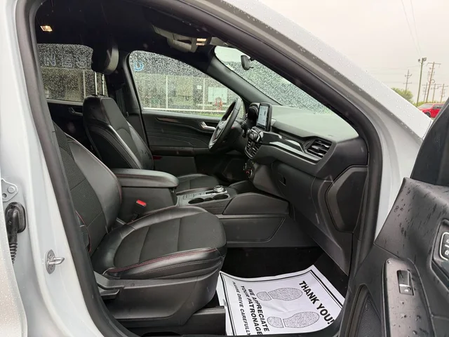 SEMINUEVOS FORD Escape a Estados en autogozo