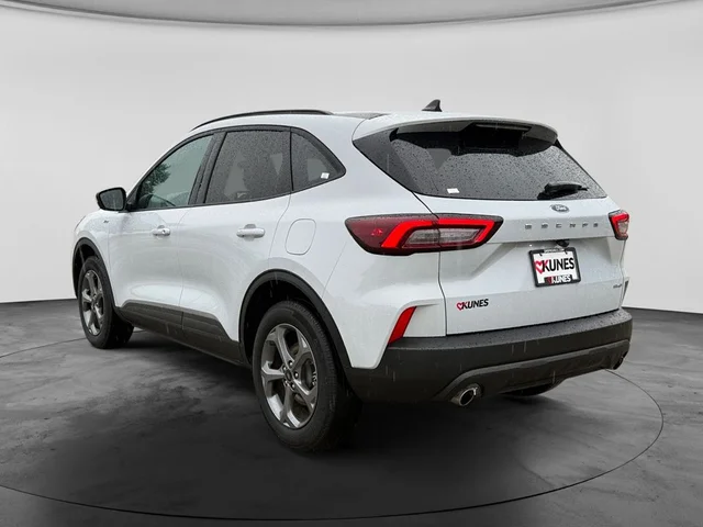 SEMINUEVOS FORD Escape a Estados en autogozo