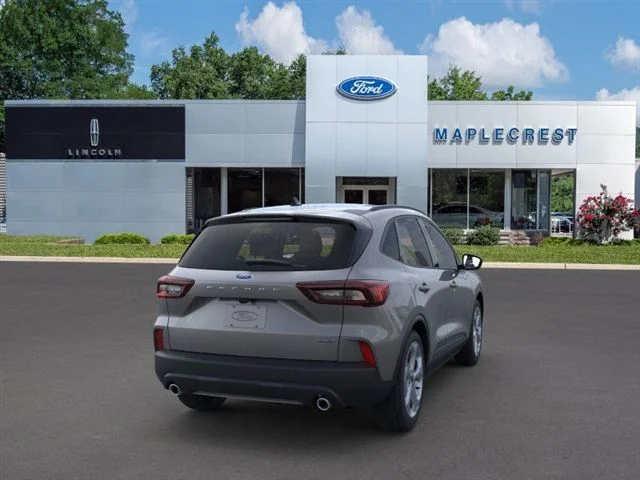 Nuevos FORD ESCAPE HYBRID at Maplecrest Ford Lincoln of Union in Vauxhall
