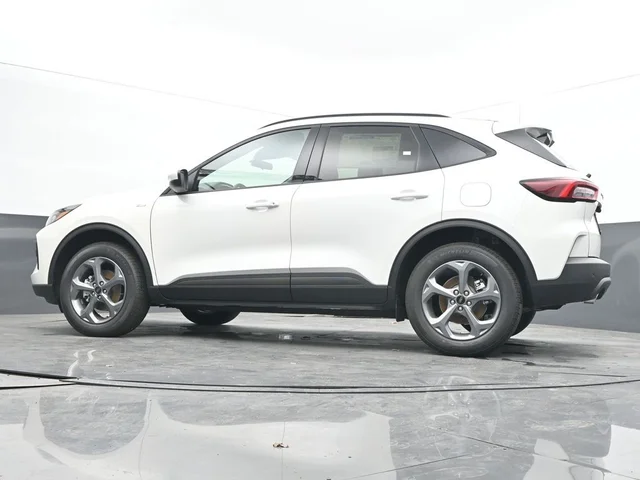 Nuevos FORD ESCAPE HYBRID à Estados chez autogozo