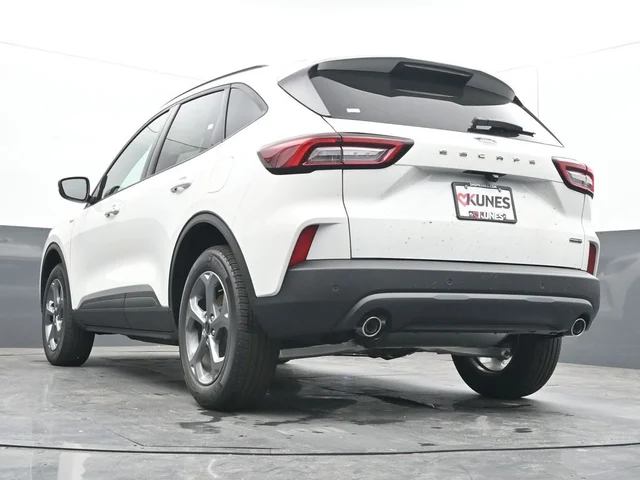 Nuevos FORD ESCAPE HYBRID à Estados chez autogozo