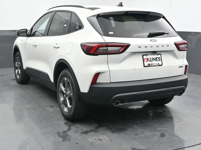 Nuevos FORD ESCAPE HYBRID à Estados chez autogozo