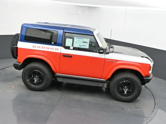 Nuevos FORD BRONCO à Estados chez autogozo