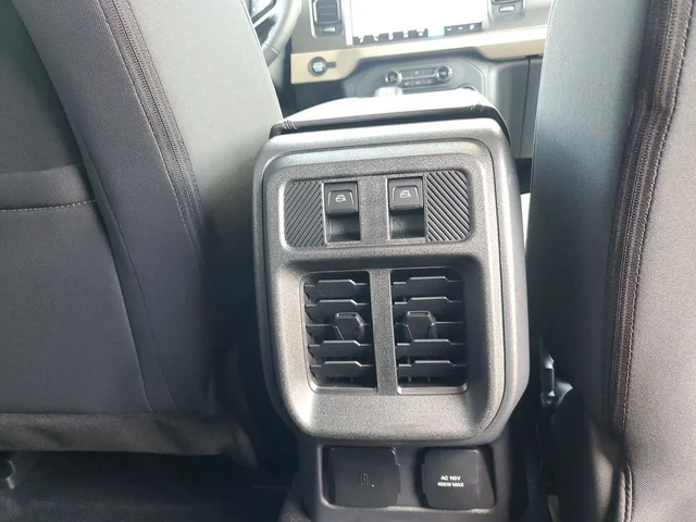 Nuevos FORD BRONCO à Estados chez autogozo