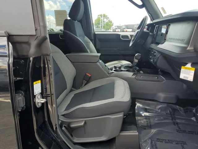 Nuevos FORD BRONCO à Estados chez autogozo