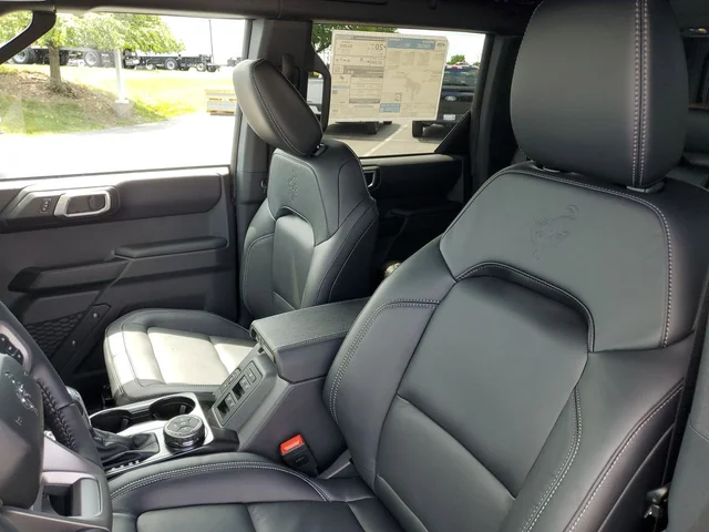 Nuevos FORD BRONCO à Estados chez autogozo