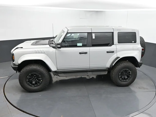 Nuevos FORD BRONCO à Estados chez autogozo