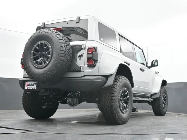 Nuevos FORD BRONCO à Estados chez autogozo