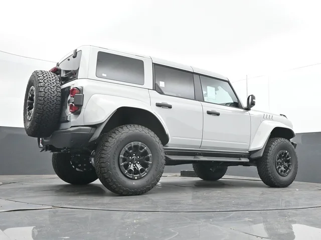 Nuevos FORD BRONCO à Estados chez autogozo
