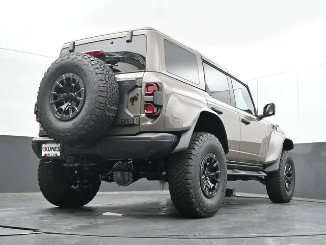 Nuevos FORD BRONCO à Estados chez autogozo