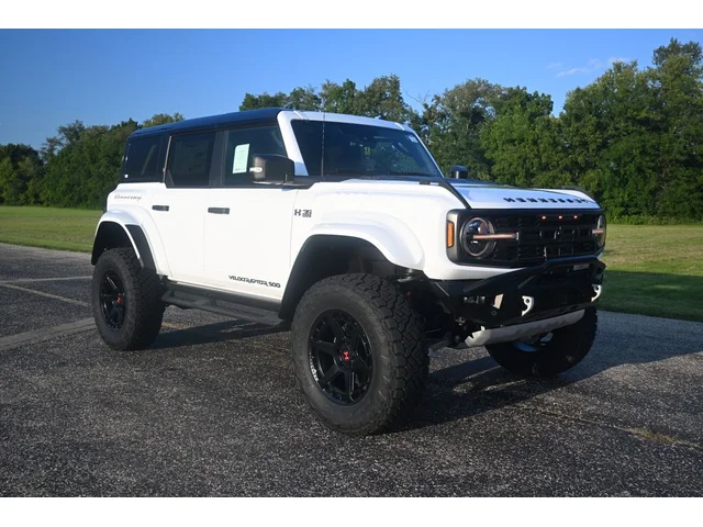 Nuevos FORD BRONCO à Estados chez autogozo