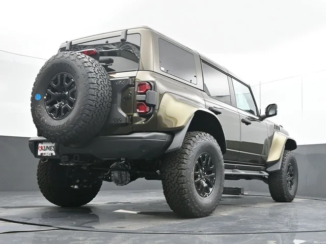 Nuevos FORD BRONCO à Estados chez autogozo
