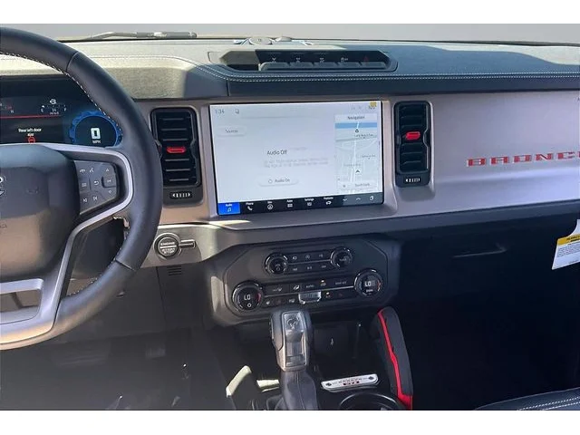 Nuevos FORD BRONCO à Estados chez autogozo