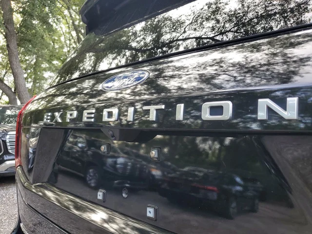 SEMINUEVOS FORD Expedition Max a Estados en autogozo
