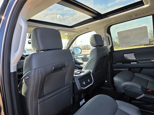 Nuevos FORD EXPEDITION MAX à Estados chez autogozo