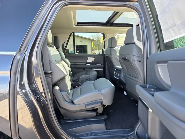 Nuevos FORD EXPEDITION MAX à Estados chez autogozo