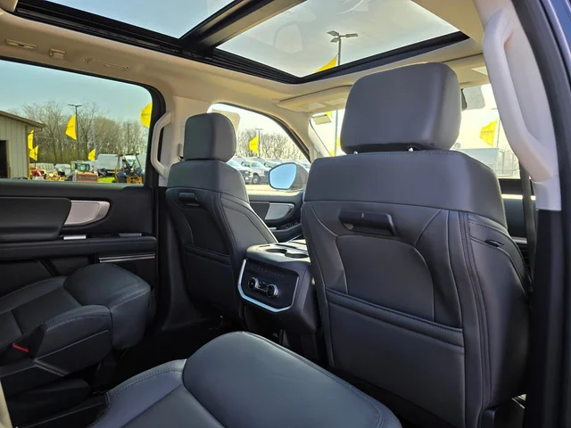 Nuevos FORD EXPEDITION MAX à Estados chez autogozo