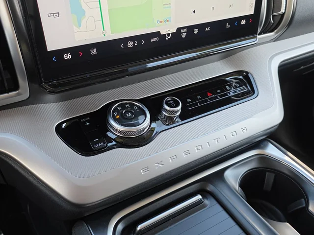 Nuevos FORD EXPEDITION MAX à Estados chez autogozo