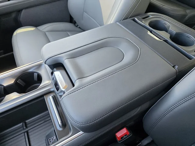 Nuevos FORD EXPEDITION MAX à Estados chez autogozo