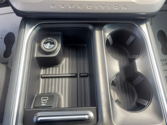 SEMINUEVOS FORD Expedition a Estados en autogozo