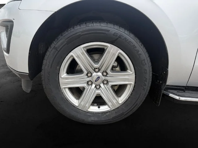 SEMINUEVOS FORD Expedition a Estados en autogozo