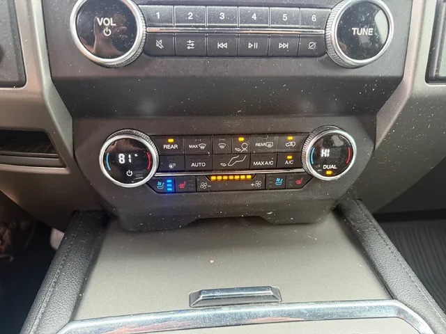 SEMINUEVOS FORD Expedition a Estados en autogozo