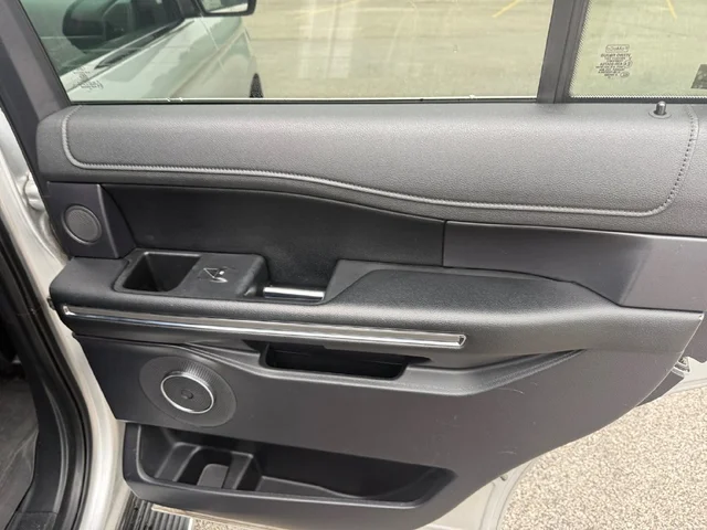 SEMINUEVOS FORD Expedition a Estados en autogozo