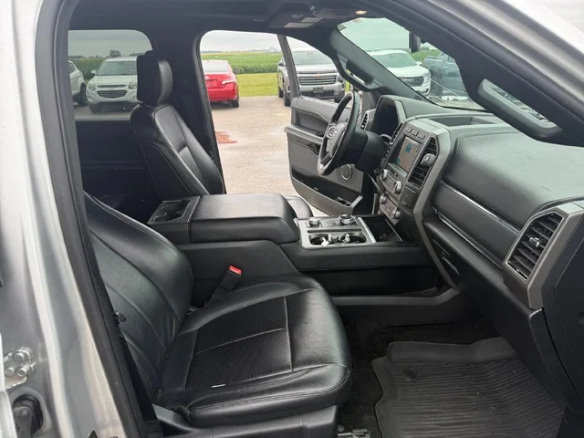 SEMINUEVOS FORD Expedition a Estados en autogozo