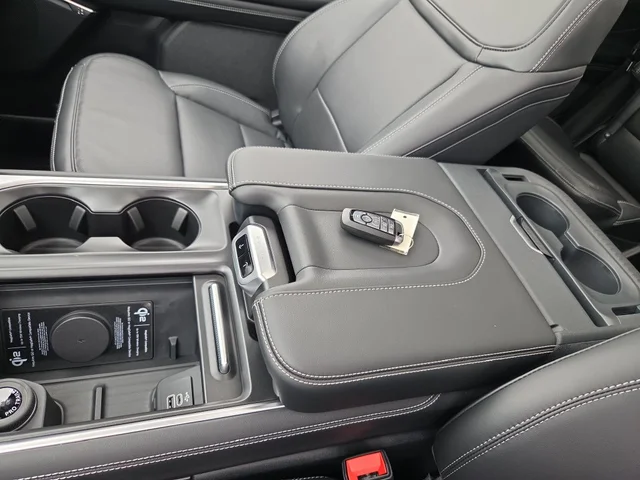 Nuevos FORD EXPEDITION à Estados chez autogozo