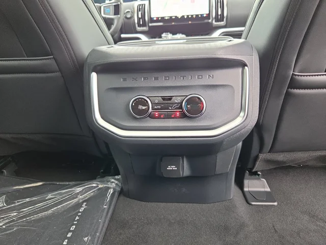 Nuevos FORD EXPEDITION à Estados chez autogozo