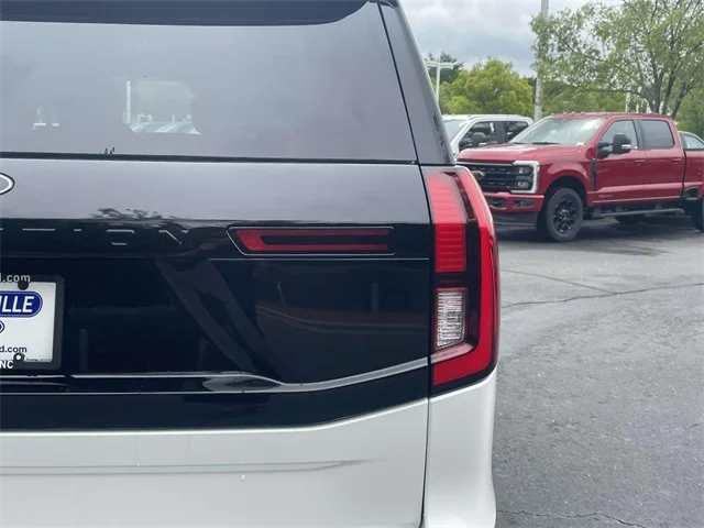 Nuevos FORD EXPEDITION at Huntersville Ford in Huntersville