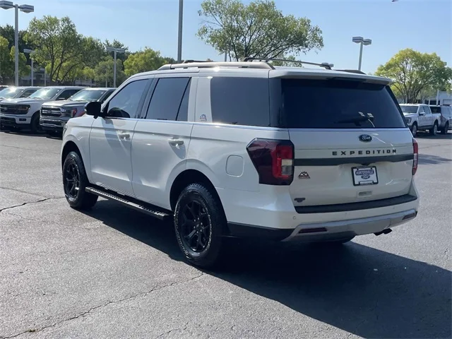 SEMINUEVOS FORD Expedition a Huntersville en Huntersville Ford