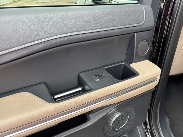 SEMINUEVOS FORD Expedition a Estados en autogozo