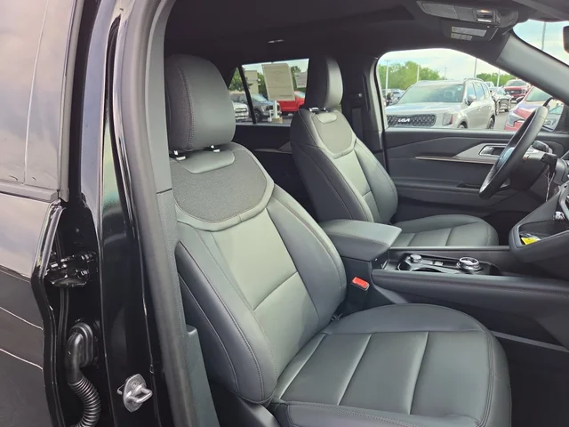 Nuevos FORD EXPLORER à Estados chez autogozo