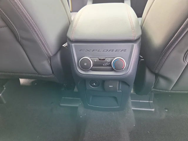 Nuevos FORD EXPLORER à Estados chez autogozo