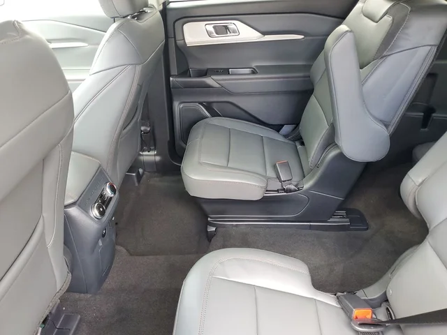 Nuevos FORD EXPLORER à Estados chez autogozo
