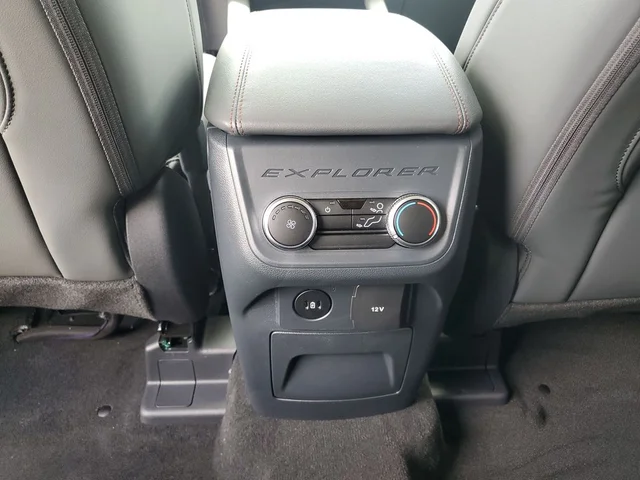Nuevos FORD EXPLORER à Estados chez autogozo