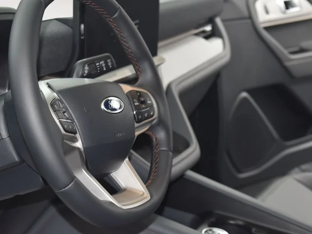 Nuevos FORD EXPLORER à Estados chez autogozo