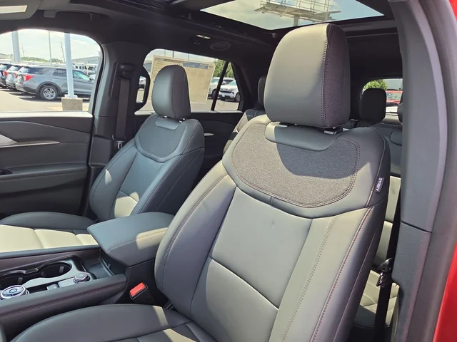 Nuevos FORD EXPLORER à Estados chez autogozo